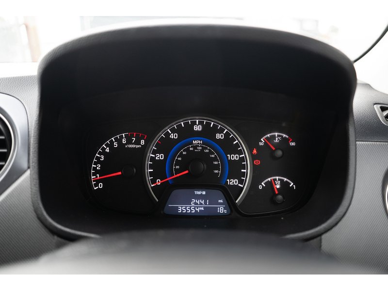 Hyundai 1.0 S Hatchback 5dr Petrol Manual Euro 6 (67 ps)