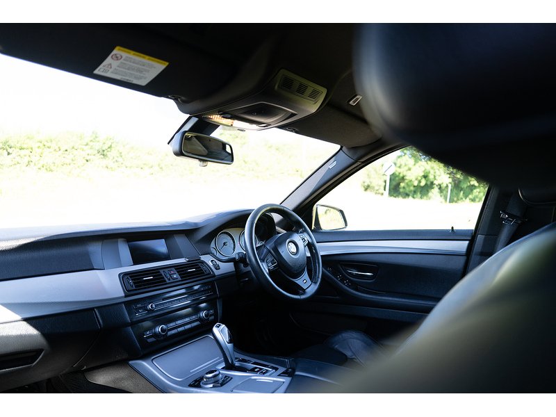 BMW 2.0 520d M Sport Touring 5dr Diesel Auto Euro 5 (s/s) (184 ps)