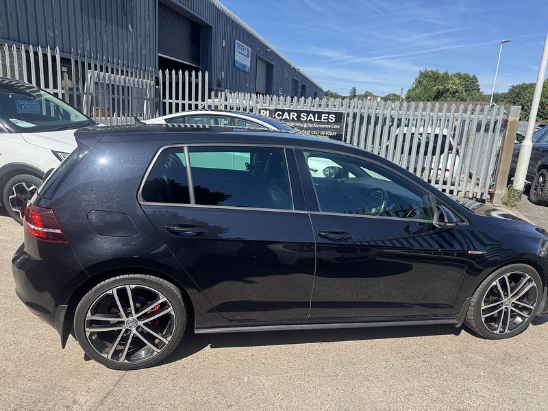 Volkswagen 2.0 TDI BlueMotion Tech GTD Hatchback 5dr Diesel DSG Euro 6 (s/s) (184 ps)