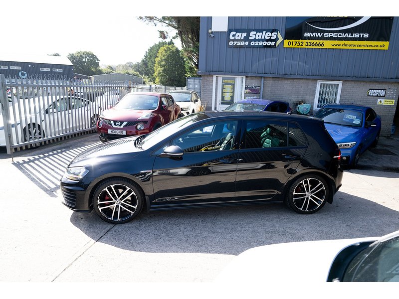 Volkswagen 2.0 TDI BlueMotion Tech GTD Hatchback 5dr Diesel DSG Euro 6 (s/s) (184 ps)