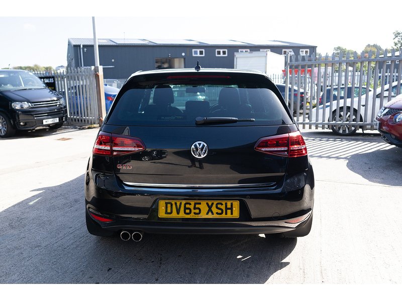 Volkswagen 2.0 TDI BlueMotion Tech GTD Hatchback 5dr Diesel DSG Euro 6 (s/s) (184 ps)