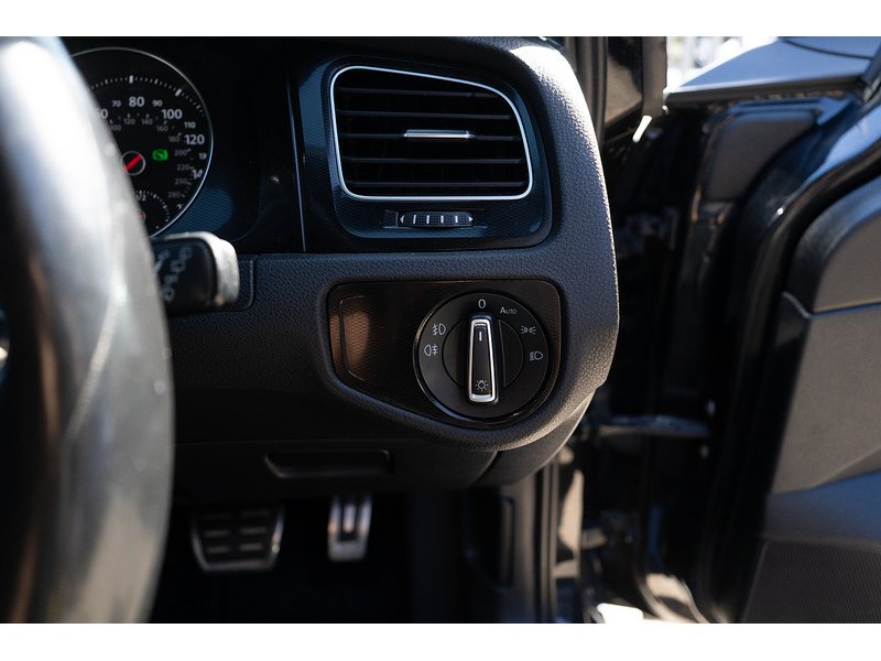 Volkswagen 2.0 TDI BlueMotion Tech GTD Hatchback 5dr Diesel DSG Euro 6 (s/s) (184 ps)