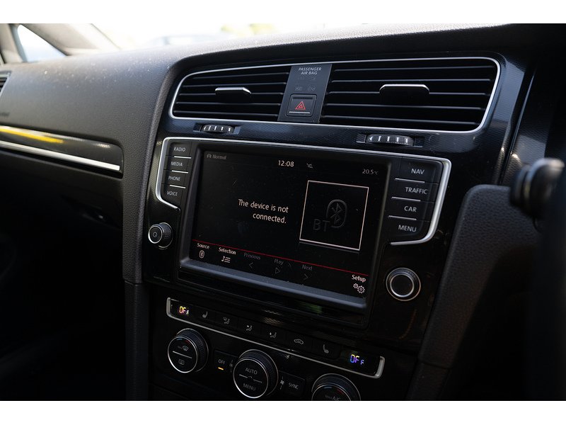 Volkswagen 2.0 TDI BlueMotion Tech GTD Hatchback 5dr Diesel DSG Euro 6 (s/s) (184 ps)