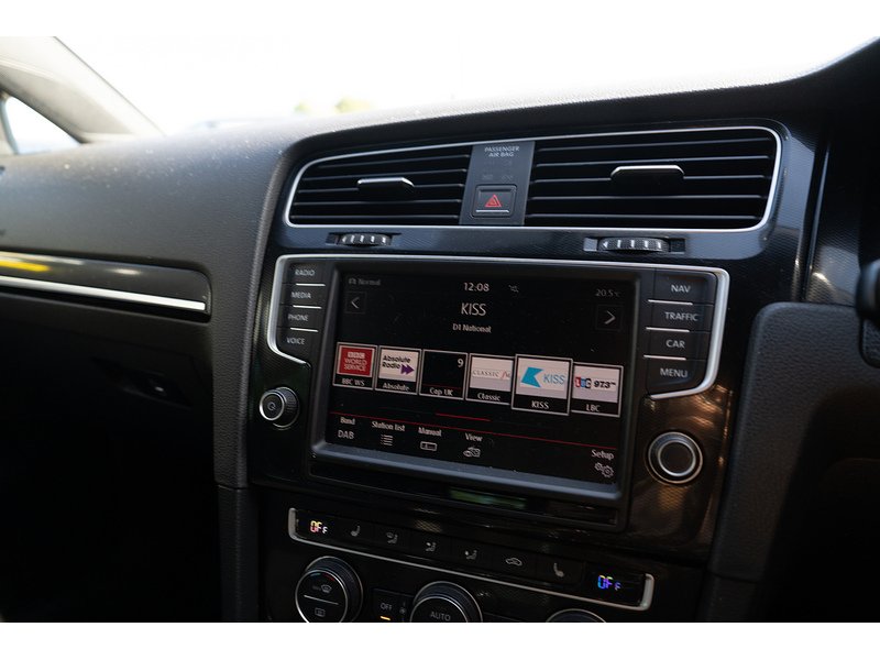 Volkswagen 2.0 TDI BlueMotion Tech GTD Hatchback 5dr Diesel DSG Euro 6 (s/s) (184 ps)