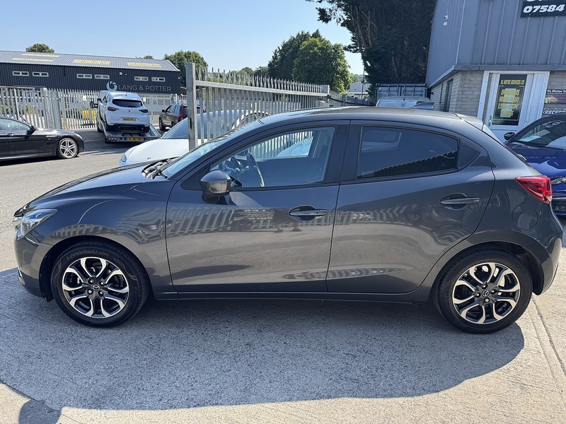 Mazda 1.5 SKYACTIV-G Sport Nav Hatchback 5dr Petrol Manual Euro 6 (s/s) (90 ps)