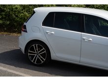 2.0 TDI BlueMotion Tech GTD Hatchback 5dr Diesel DSG Euro 6 (s/s) (184 ps)
