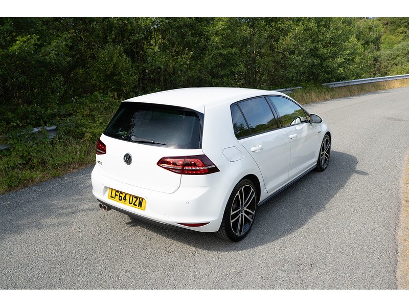 Volkswagen 2.0 TDI BlueMotion Tech GTD Hatchback 5dr Diesel DSG Euro 6 (s/s) (184 ps)