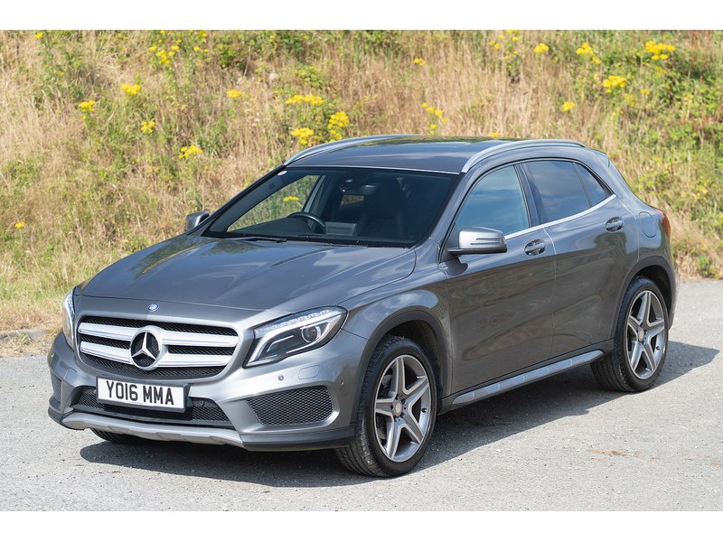 Mercedes-Benz 2.1 GLA220d AMG Line (Premium) SUV 5dr Diesel 7G-DCT 4MATIC Euro 6 (s/s) (177 ps)