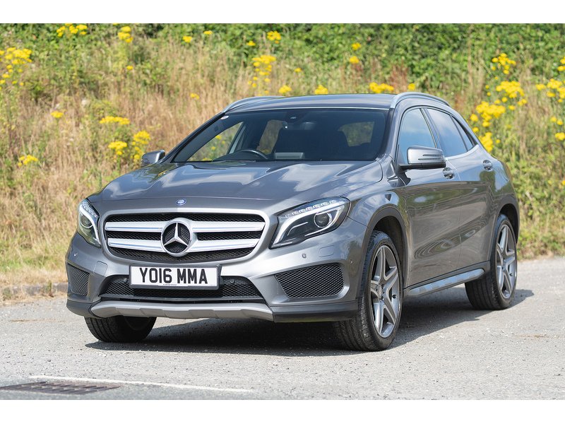 Mercedes-Benz 2.1 GLA220d AMG Line (Premium) SUV 5dr Diesel 7G-DCT 4MATIC Euro 6 (s/s) (177 ps)