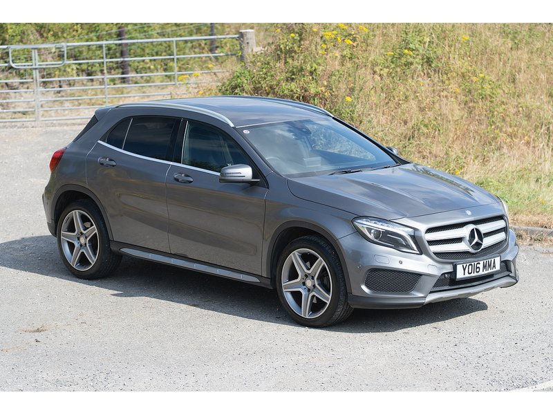 Mercedes-Benz 2.1 GLA220d AMG Line (Premium) SUV 5dr Diesel 7G-DCT 4MATIC Euro 6 (s/s) (177 ps)