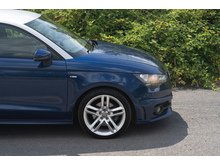 1.6 TDI S line Sportback 5dr Diesel Manual Euro 5 (s/s) (105 ps)