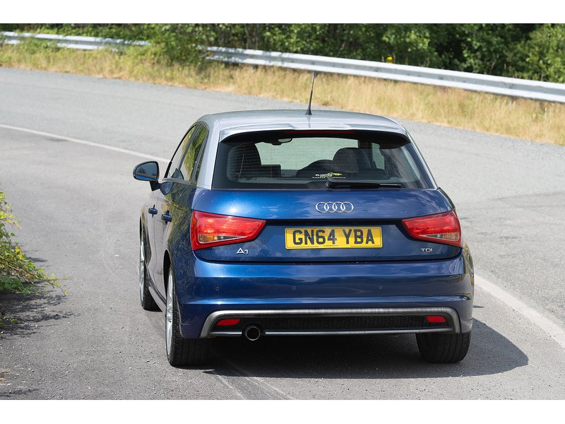 Audi 1.6 TDI S line Sportback 5dr Diesel Manual Euro 5 (s/s) (105 ps)