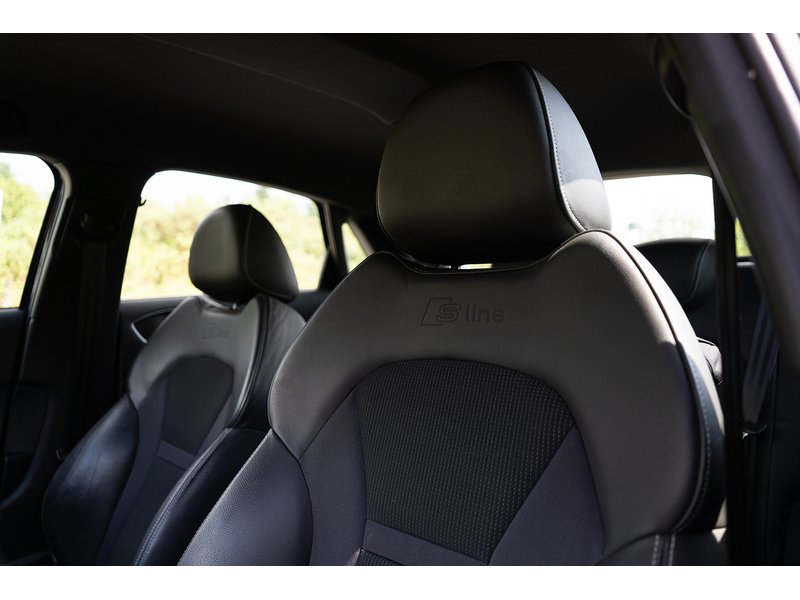 Audi 1.6 TDI S line Sportback 5dr Diesel Manual Euro 5 (s/s) (105 ps)
