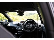 1.6 TDI S line Sportback 5dr Diesel Manual Euro 5 (s/s) (105 ps)