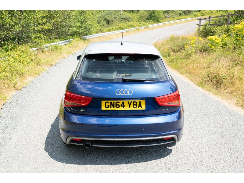 Audi 1.6 TDI S line Sportback 5dr Diesel Manual Euro 5 (s/s) (105 ps)