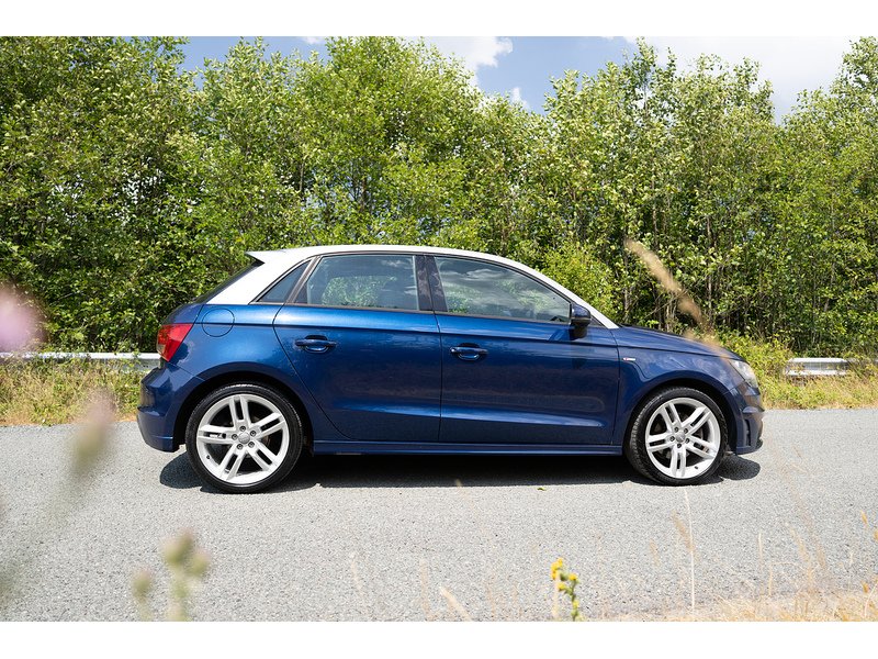 Audi 1.6 TDI S line Sportback 5dr Diesel Manual Euro 5 (s/s) (105 ps)
