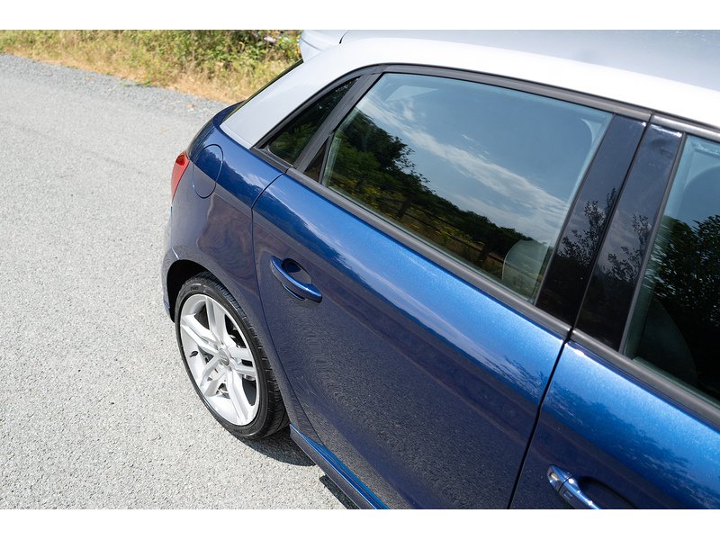 Audi 1.6 TDI S line Sportback 5dr Diesel Manual Euro 5 (s/s) (105 ps)