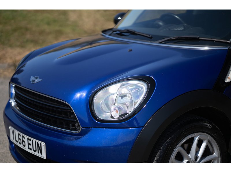 MINI 1.6 Cooper SUV 5dr Petrol Manual Euro 5 (s/s) (122 ps)
