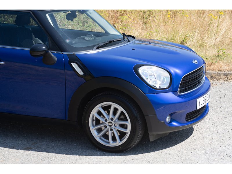 MINI 1.6 Cooper SUV 5dr Petrol Manual Euro 5 (s/s) (122 ps)