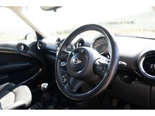 1.6 Cooper SUV 5dr Petrol Manual Euro 5 (s/s) (122 ps)