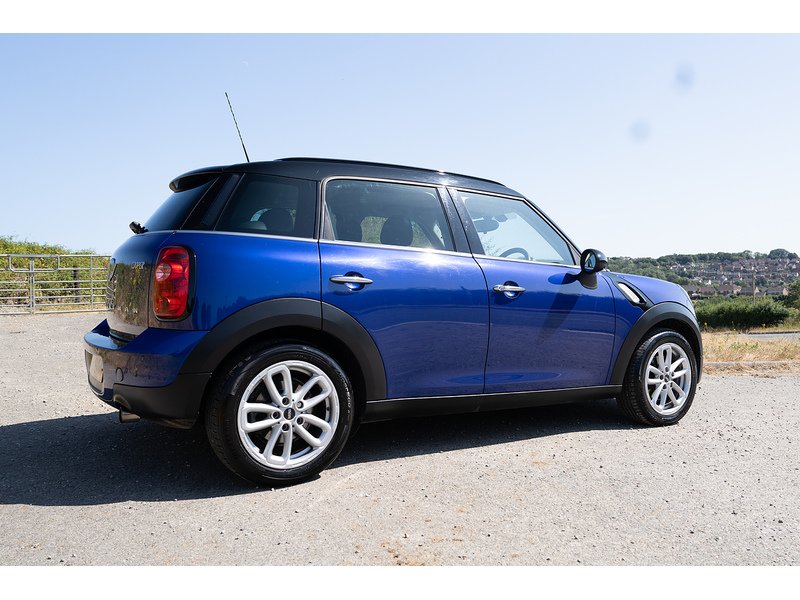MINI 1.6 Cooper SUV 5dr Petrol Manual Euro 5 (s/s) (122 ps)