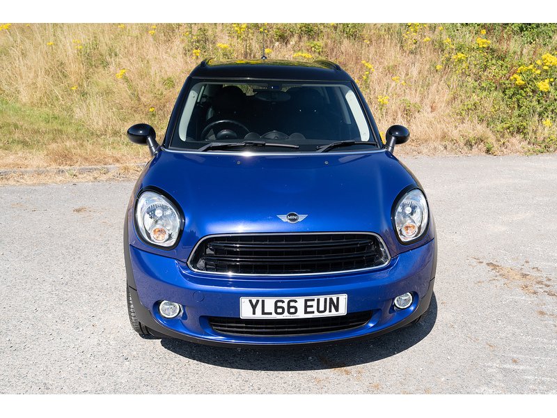 MINI 1.6 Cooper SUV 5dr Petrol Manual Euro 5 (s/s) (122 ps)