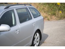 1.6 MPI SE Estate 5dr Petrol Manual Euro 5 (102 ps)