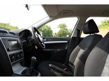 1.6 MPI SE Estate 5dr Petrol Manual Euro 5 (102 ps)