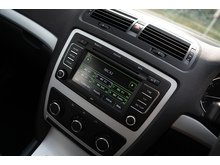 1.6 MPI SE Estate 5dr Petrol Manual Euro 5 (102 ps)