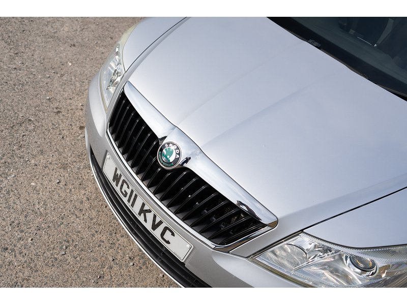 Skoda 1.6 MPI SE Estate 5dr Petrol Manual Euro 5 (102 ps)