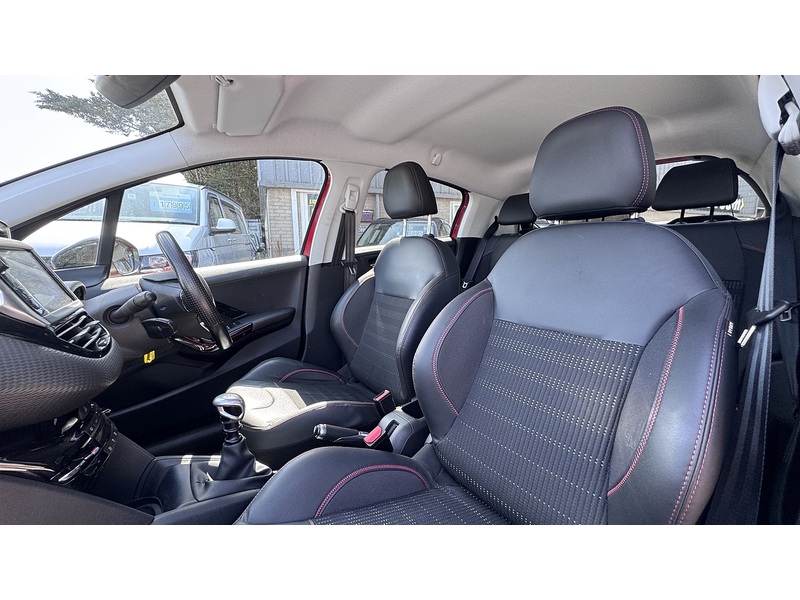 Peugeot 1.2 PureTech GPF GT Line Hatchback 5dr Petrol Manual Euro 6 (s/s) (110 ps)