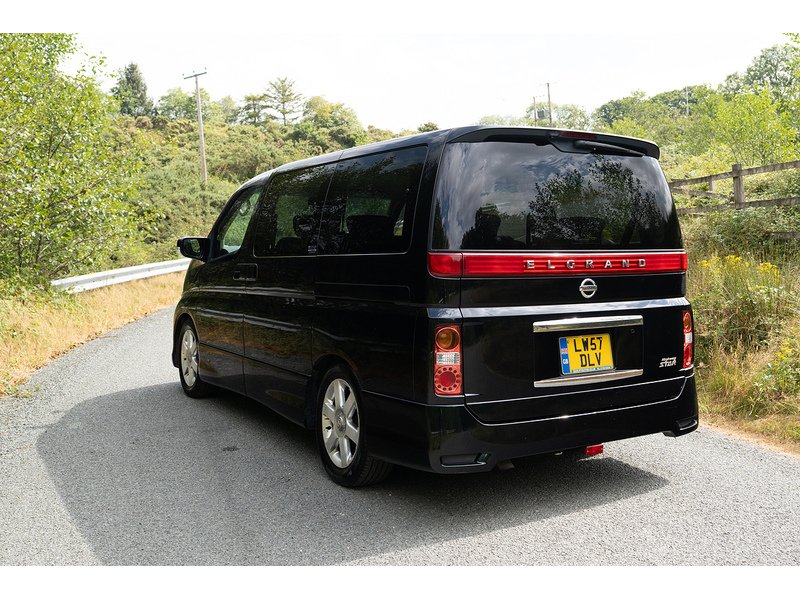 Nissan Highway Star 3.0 5dr MPV Automatic Petrol