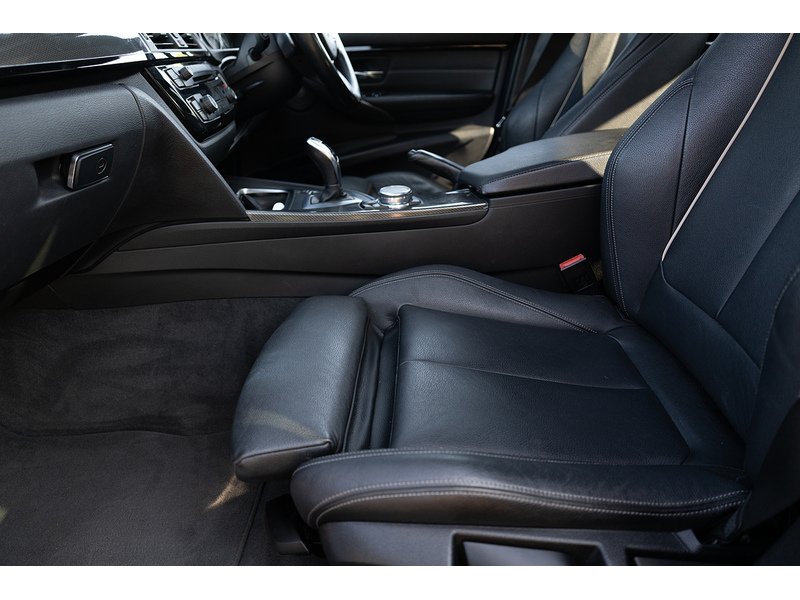 BMW 3.0 335d M Sport Saloon 4dr Diesel Auto xDrive Euro 6 (s/s) (313 ps)