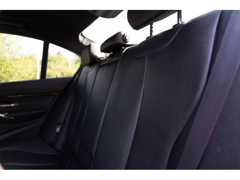 BMW 3.0 335d M Sport Saloon 4dr Diesel Auto xDrive Euro 6 (s/s) (313 ps)