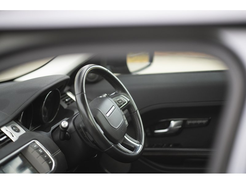 Land Rover 2.2 SD4 Dynamic SUV 5dr Diesel Auto 4WD Euro 5 (s/s) (190 ps)