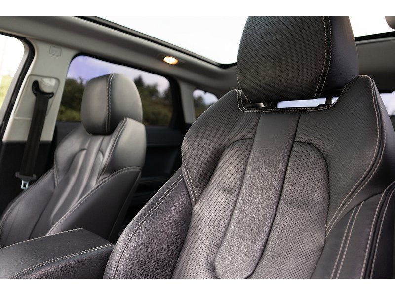 Land Rover 2.2 SD4 Dynamic SUV 5dr Diesel Auto 4WD Euro 5 (s/s) (190 ps)