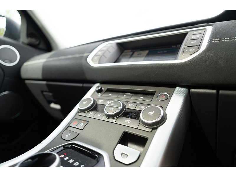 Land Rover 2.2 SD4 Dynamic SUV 5dr Diesel Auto 4WD Euro 5 (s/s) (190 ps)