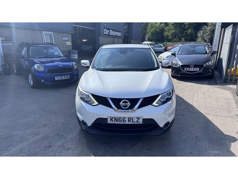Nissan 1.6 dCi N-Connecta SUV 5dr Diesel XTRON 2WD Euro 6 (s/s) (130 ps)
