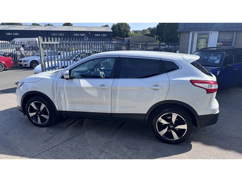Nissan 1.6 dCi N-Connecta SUV 5dr Diesel XTRON 2WD Euro 6 (s/s) (130 ps)