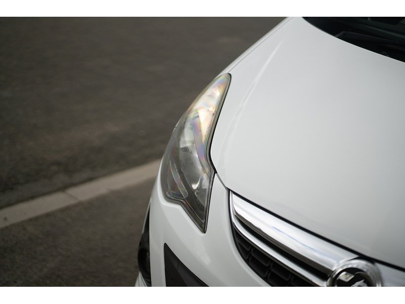 Vauxhall 1.4 16V SRi Hatchback 3dr Petrol Manual Euro 5 (100 ps)