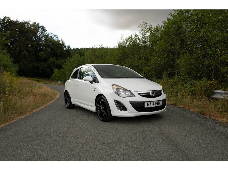 Vauxhall 1.4 16V SRi Hatchback 3dr Petrol Manual Euro 5 (100 ps)