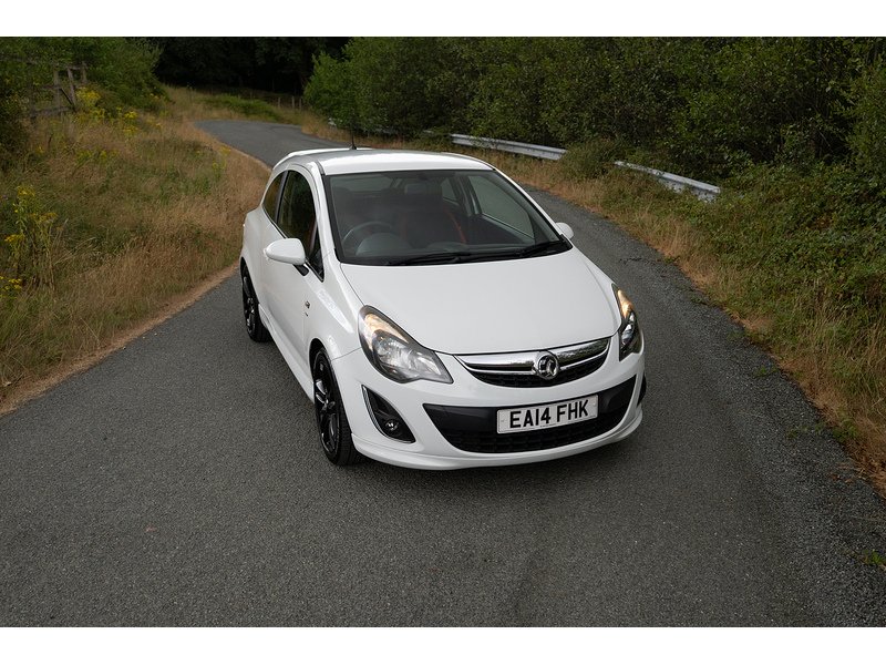 Vauxhall 1.4 16V SRi Hatchback 3dr Petrol Manual Euro 5 (100 ps)