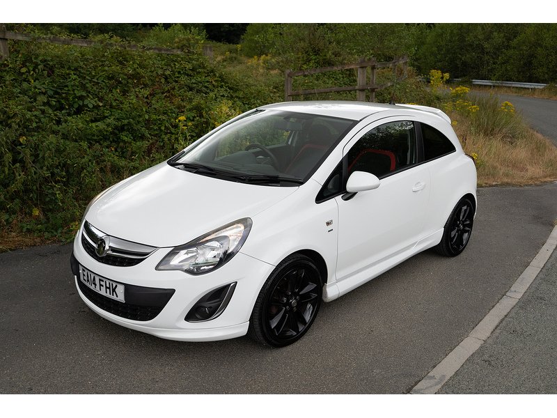 Vauxhall 1.4 16V SRi Hatchback 3dr Petrol Manual Euro 5 (100 ps)