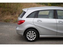 1.6 B180 BlueEfficiency SE MPV 5dr Petrol 7G-DCT Euro 5 (s/s) (122 ps)