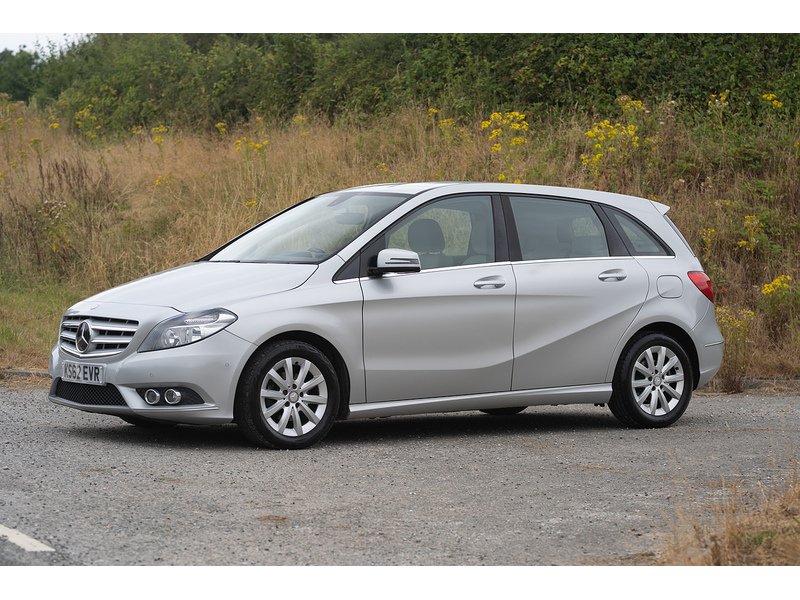 Mercedes-Benz 1.6 B180 BlueEfficiency SE MPV 5dr Petrol 7G-DCT Euro 5 (s/s) (122 ps)