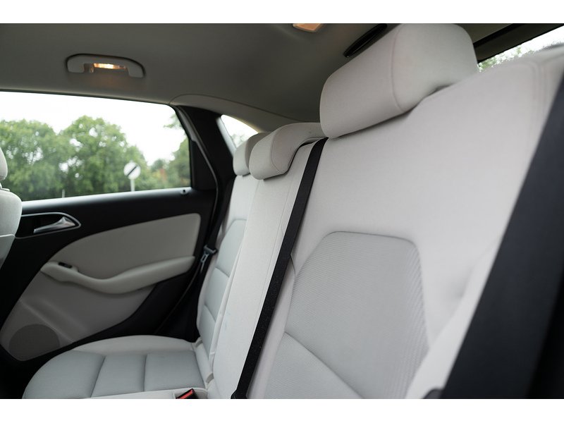 Mercedes-Benz 1.6 B180 BlueEfficiency SE MPV 5dr Petrol 7G-DCT Euro 5 (s/s) (122 ps)