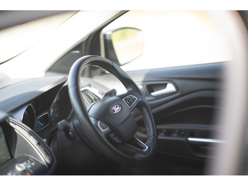 Ford 1.5 TDCi Titanium SUV 5dr Diesel Manual Euro 6 (s/s) (120 ps)