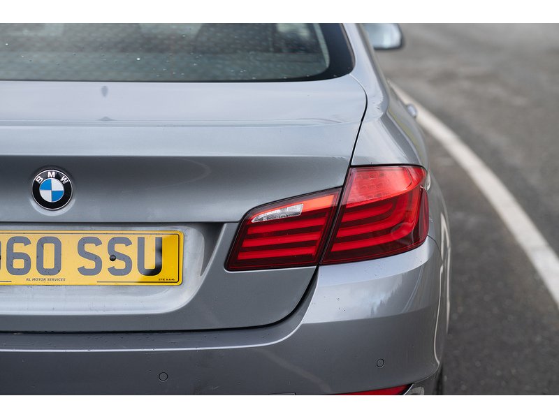 BMW 2.0 520d SE Saloon 4dr Diesel Steptronic Euro 5 (184 ps)