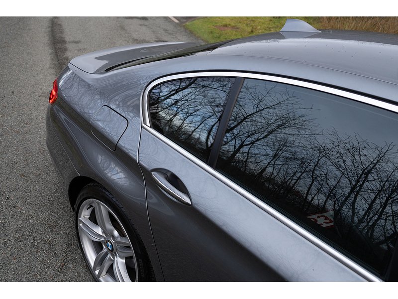 BMW 2.0 520d SE Saloon 4dr Diesel Steptronic Euro 5 (184 ps)