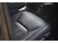 3.0 D200 MHEV S SUV 3dr Diesel Auto 4WD Euro 6 (s/s) (200 ps)